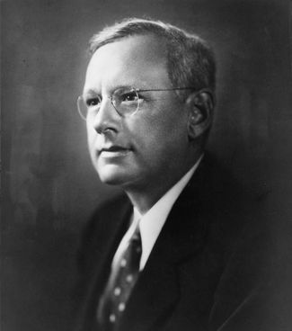 Washington - Alf LandonTwo-term Kansas Governor was a liberal Republican who believed in both slashing taxes and supporting some New Deal social welfare programs. But Landon is best known as the candidate who was throttled by Franklin D. Roosevelt in the 1936 Presidential election. He was born in Pennsylvania but raised in Marietta